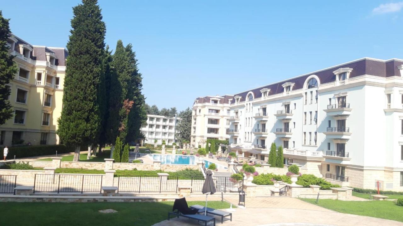 St Constantine And Helena - Anthony'S Luxurious Apartment Varna Eksteriør billede