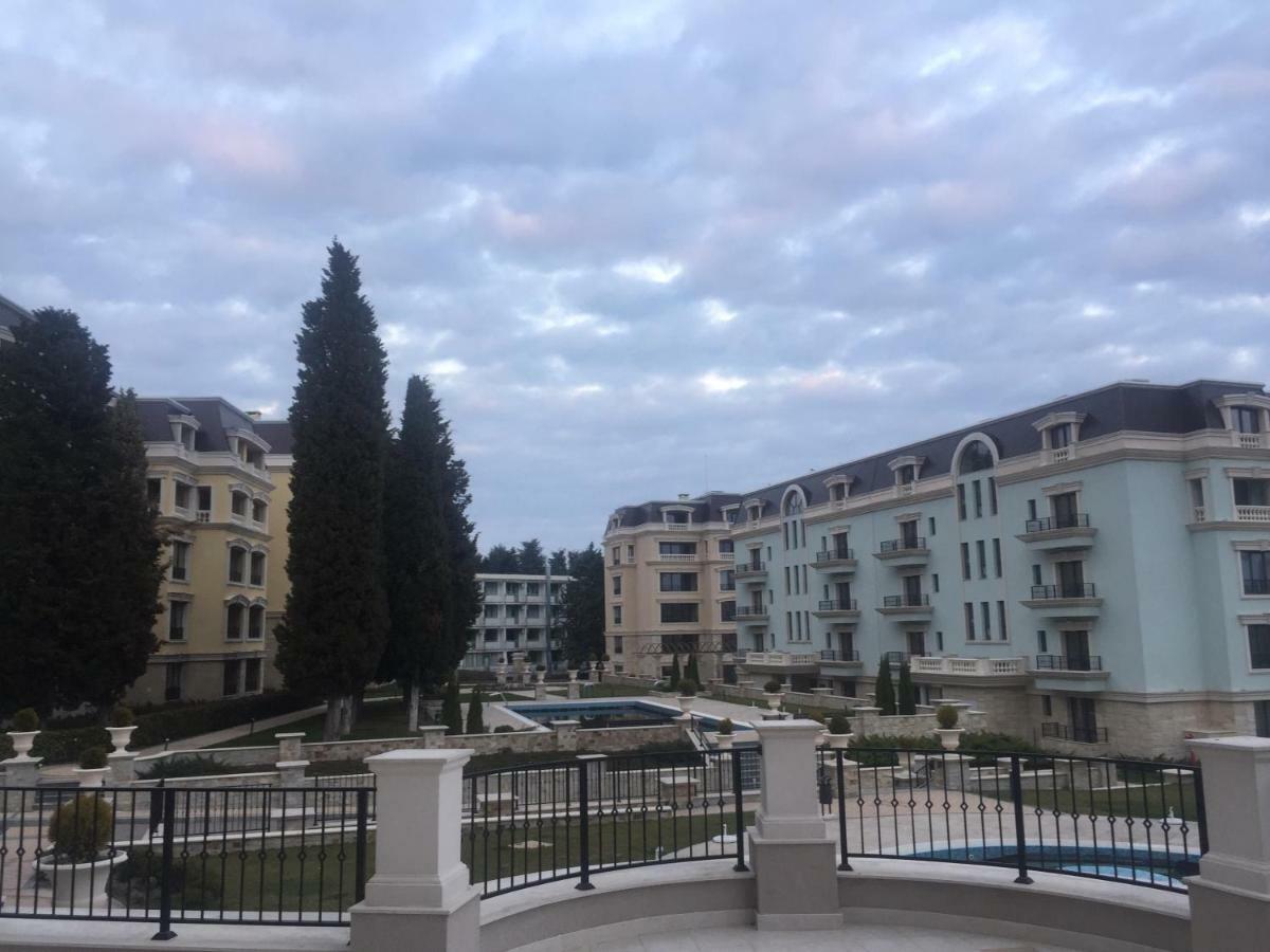 St Constantine And Helena - Anthony'S Luxurious Apartment Varna Eksteriør billede